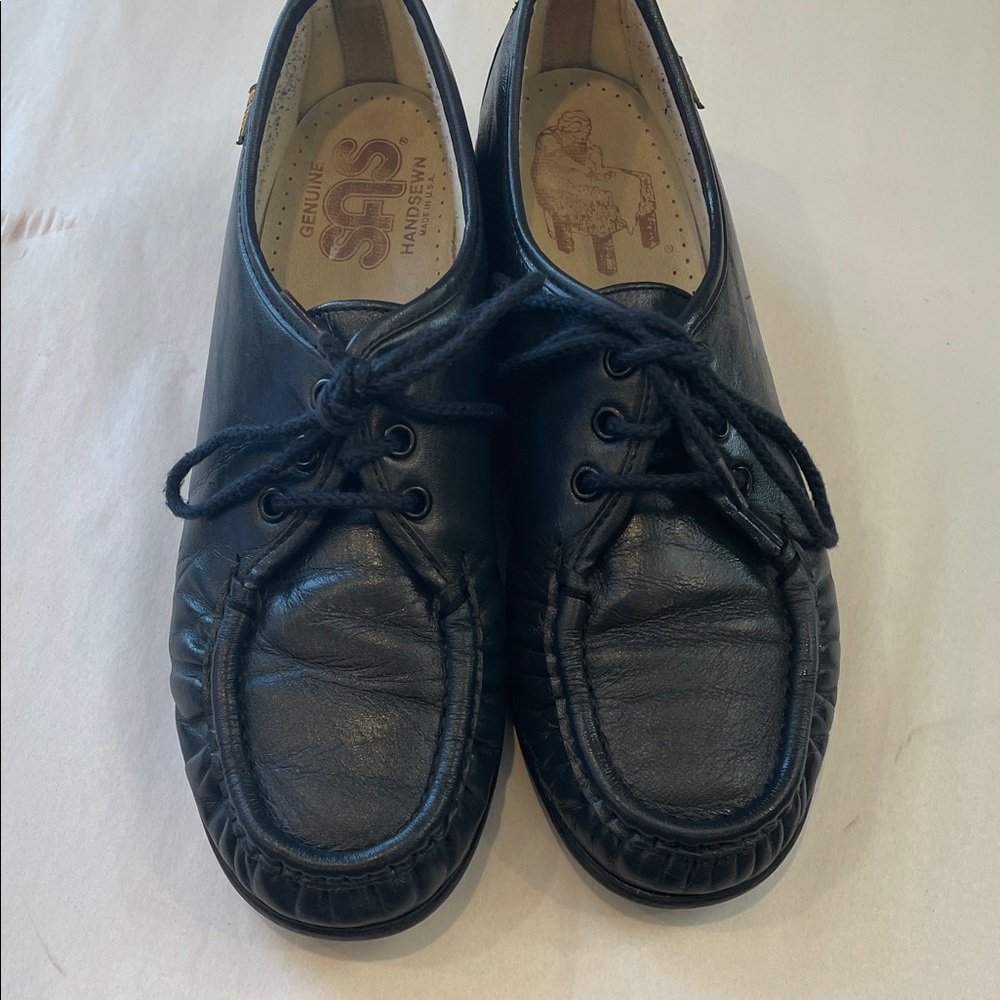 SAS Siesta Black Women Shoe Hand Sewn Made In USA Soft Step Heel Size 8M